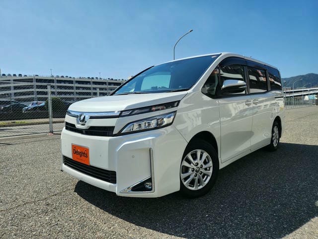 TOYOTA VOXY V 2019/7 photo 7