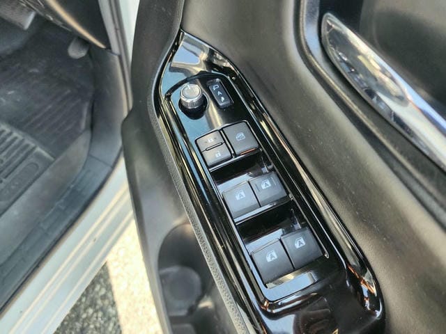 TOYOTA VOXY V 2019/7 photo 19