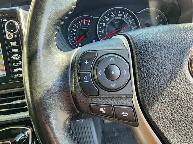 TOYOTA VOXY V 2019/7 photo 23