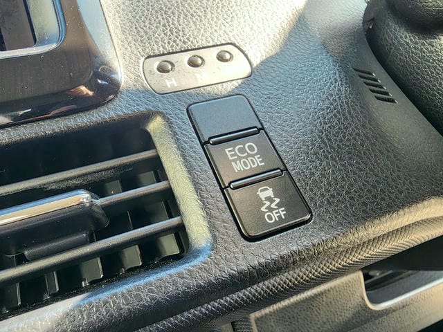 TOYOTA VOXY X 2019/8 photo 24