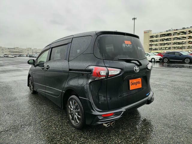 TOYOTA SIENTA G CUERO 4WD 2019/9 photo 5