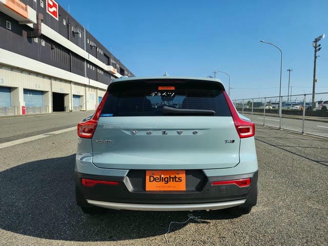 VOLVO XC40 T4 AWD MOMENTUM 2019/3 photo 4