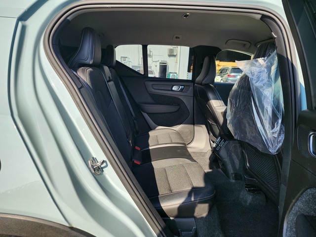 VOLVO XC40 T4 AWD MOMENTUM 2019/3 photo 12