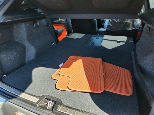 VOLVO XC40 T5 AWD R-DESIGN 2019/7 photo 14