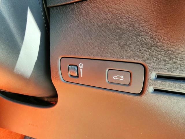 VOLVO XC40 T5 AWD R-DESIGN 2019/7 photo 21