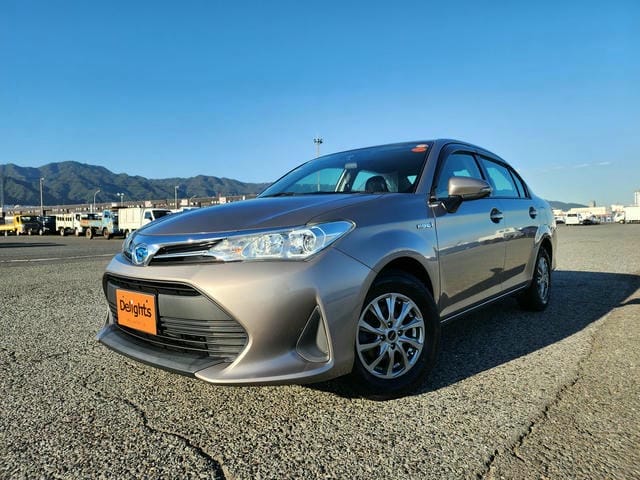 TOYOTA COROLLA AXIO HYBRID  2019/9 photo 7