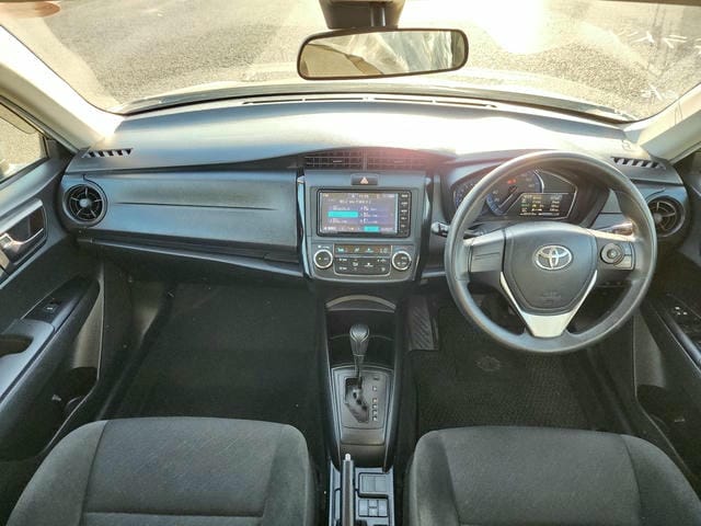 TOYOTA COROLLA AXIO HYBRID  2019/9 photo 10