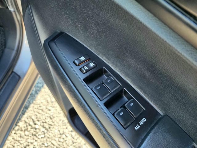 TOYOTA COROLLA AXIO HYBRID  2019/9 photo 16