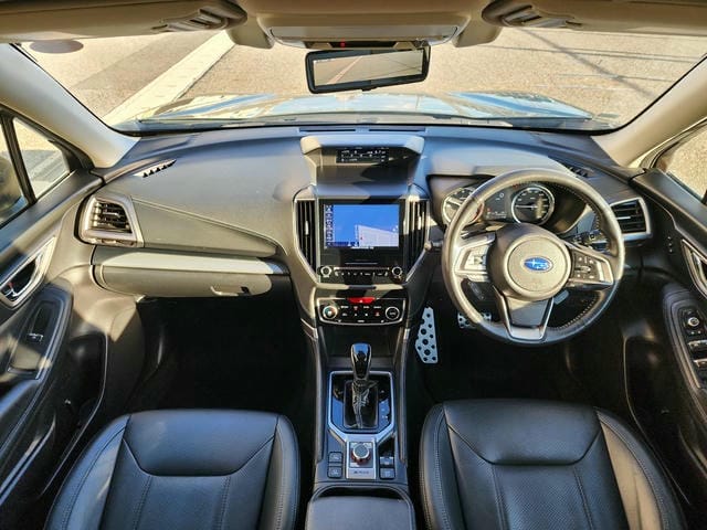 SUBARU FORESTER PREMIUM 4WD 2019/10 photo 10