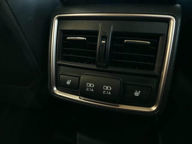 SUBARU FORESTER PREMIUM 4WD 2019/10 photo 12