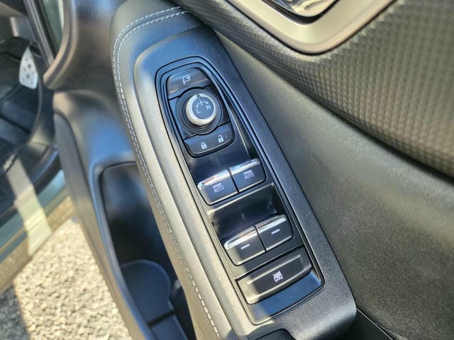 SUBARU FORESTER PREMIUM 4WD 2019/10 photo 20
