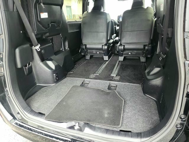 TOYOTA ESQUIRE HYBRID GI PREMIUM PACKAGE BLACK TAILORED 2019/8 photo 16
