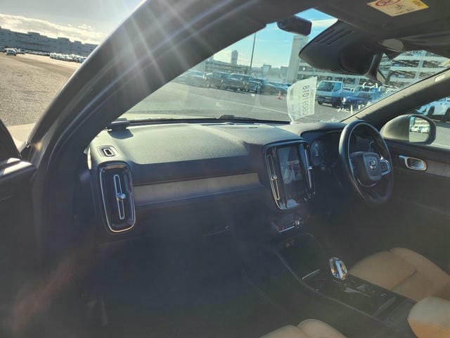 VOLVO XC40 T4 AWD INSCRIPTION 2019/9 photo 9
