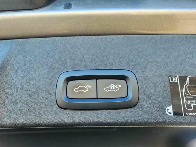 VOLVO XC40 T4 AWD INSCRIPTION 2019/9 photo 17