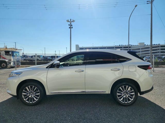 TOYOTA HARRIER PREMIUM  2019/5 photo 6