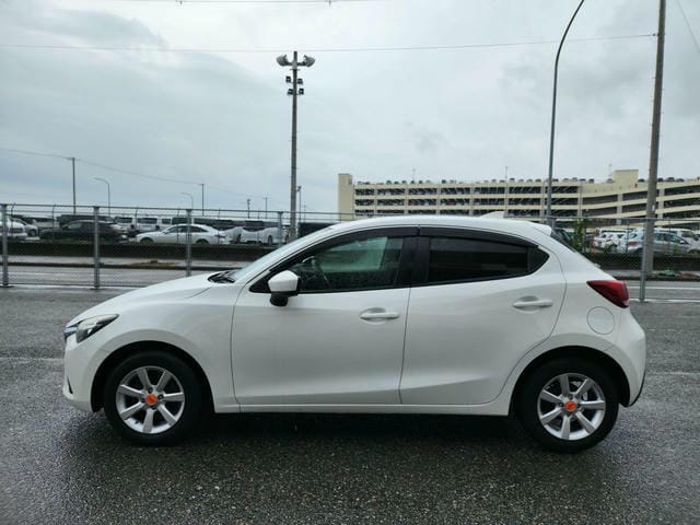 MAZDA DEMIO 15S 2019/7 photo 6