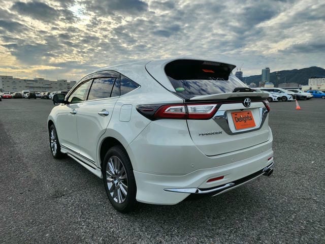 TOYOTA HARRIER PREMIUM 2019/6 photo 5