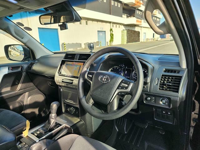 TOYOTA LAND CRUISER PRADO TX 4WD 2019/1 photo 8