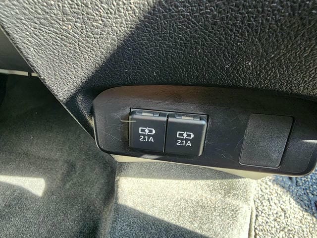 TOYOTA SIENTA HYBRID FUNBASE X 2019/10 photo 22