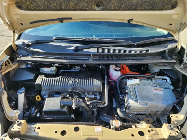 TOYOTA SIENTA HYBRID FUNBASE X 2019/10 photo 29