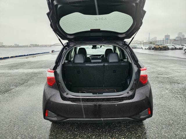 TOYOTA VITZ HYBRID F AMEI 2019/2 photo 13