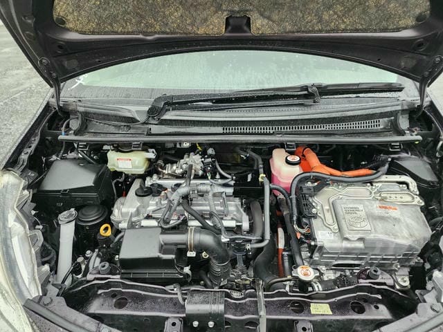 TOYOTA VITZ HYBRID F AMEI 2019/2 photo 32