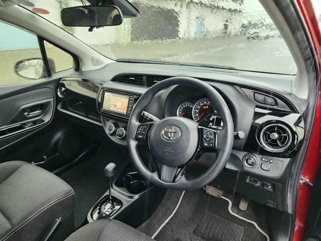 TOYOTA VITZ F SAFETY EDITION 3 2019/8 photo 9