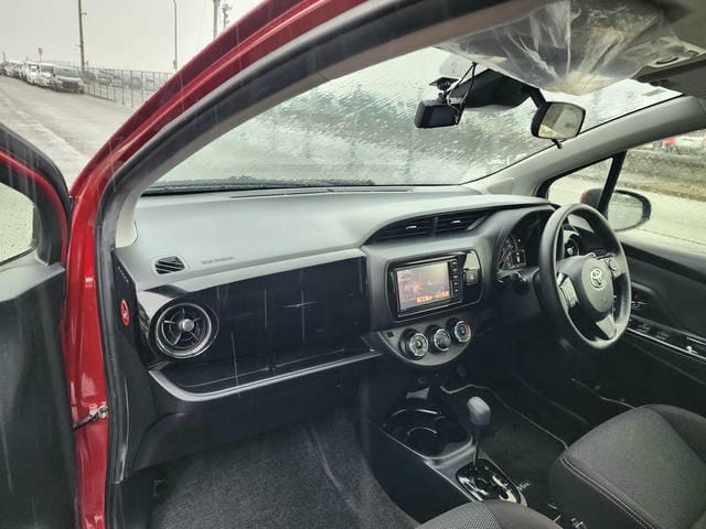 TOYOTA VITZ F SAFETY EDITION 3 2019/8 photo 10