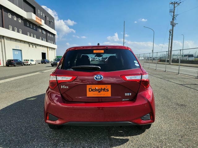 TOYOTA VITZ HYBRID F SAFETY EDITION 3 2019/7 photo 4