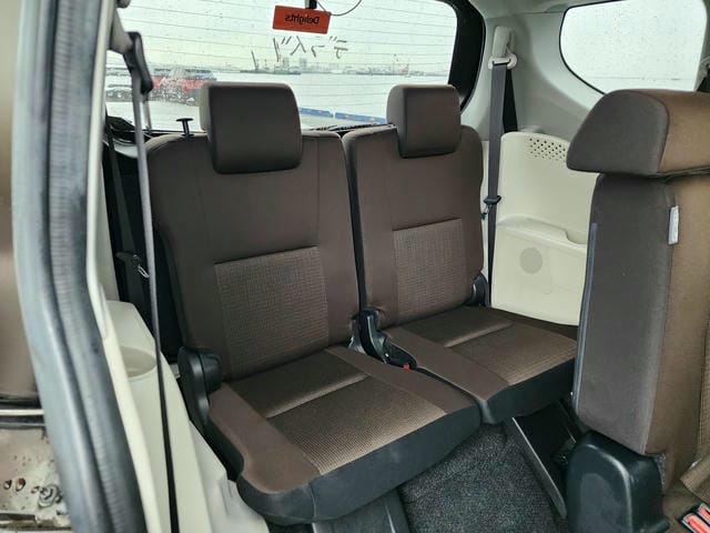 TOYOTA SIENTA G 2019/9 photo 13