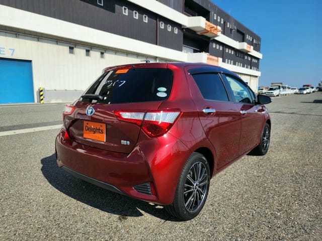 TOYOTA VITZ HYBRID F AMEI 2019/1 photo 3