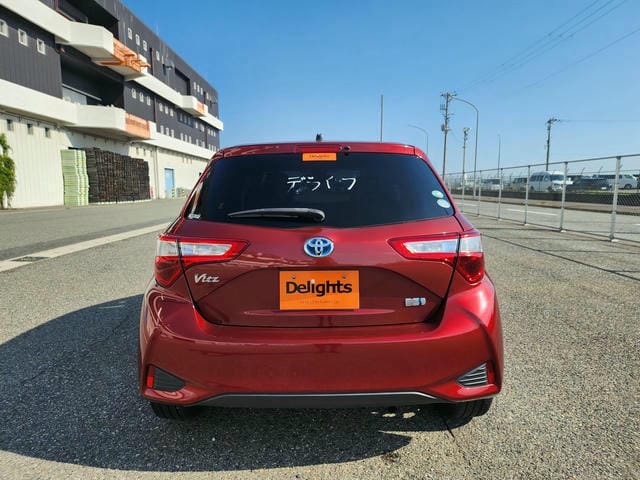 TOYOTA VITZ HYBRID F AMEI 2019/1 photo 4