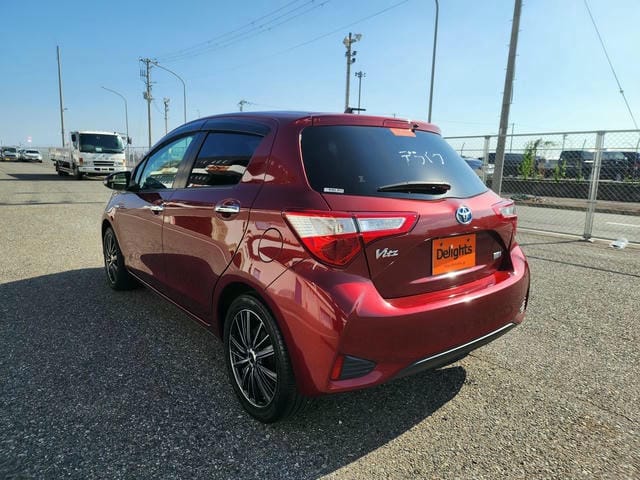 TOYOTA VITZ HYBRID F AMEI 2019/1 photo 5