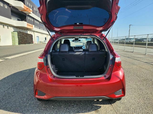TOYOTA VITZ HYBRID F AMEI 2019/1 photo 13