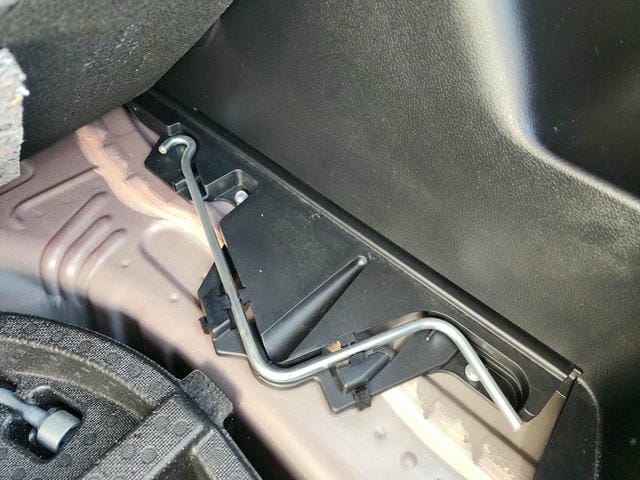 TOYOTA VITZ HYBRID F AMEI 2019/1 photo 16