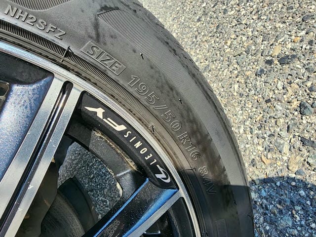 TOYOTA VITZ HYBRID F AMEI 2019/1 photo 25