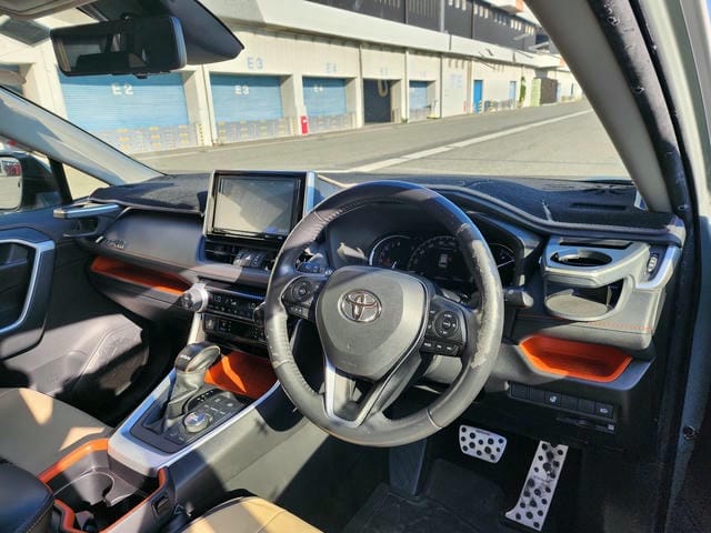 TOYOTA RAV4 ADVENTURE 4WD 2019/6 photo 8