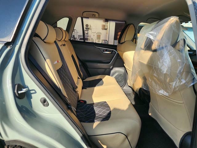 TOYOTA RAV4 ADVENTURE 4WD 2019/6 photo 12