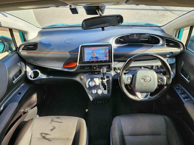 TOYOTA SIENTA HYBRID G 2019/9 photo 10