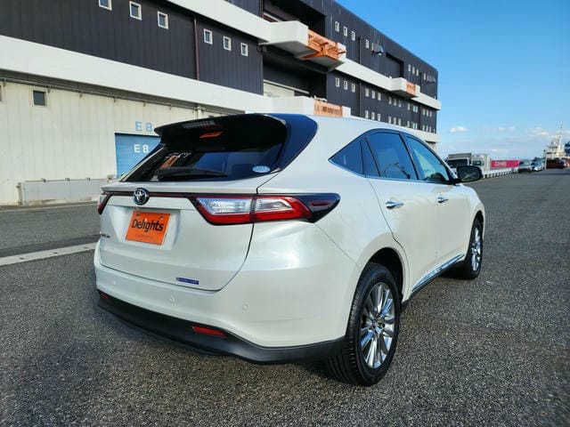 TOYOTA HARRIER PREMIUM  2019/2 photo 3