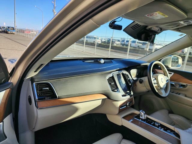 VOLVO XC90 T8 TWIN ENGINE AWD INSCRIPTION 4WD 2019/6 photo 9