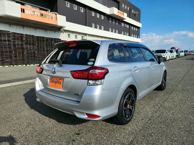 TOYOTA COROLLA FIELDER HYBRID G 2019/2 photo 3
