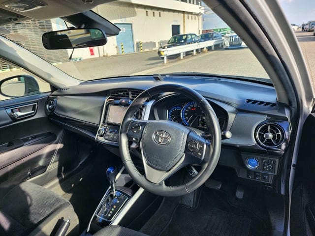 TOYOTA COROLLA FIELDER HYBRID G 2019/2 photo 8