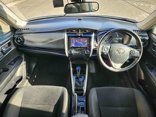 TOYOTA COROLLA FIELDER HYBRID G 2019/2 photo 10