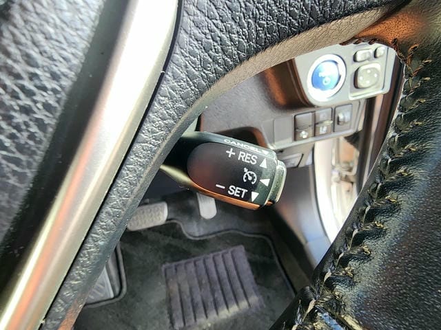TOYOTA COROLLA FIELDER HYBRID G 2019/2 photo 24