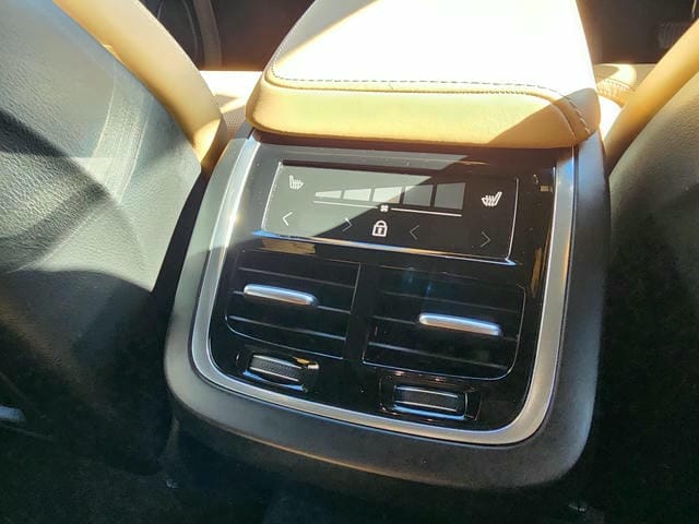 VOLVO XC60 D4 AWD INSCRIPTION 2019/4 photo 13
