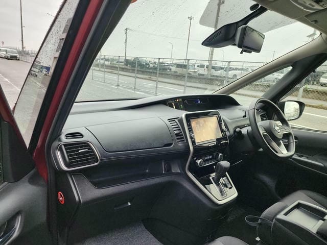 NISSAN SERENA HIGHWAY STAR 4WD 2019/1 photo 9