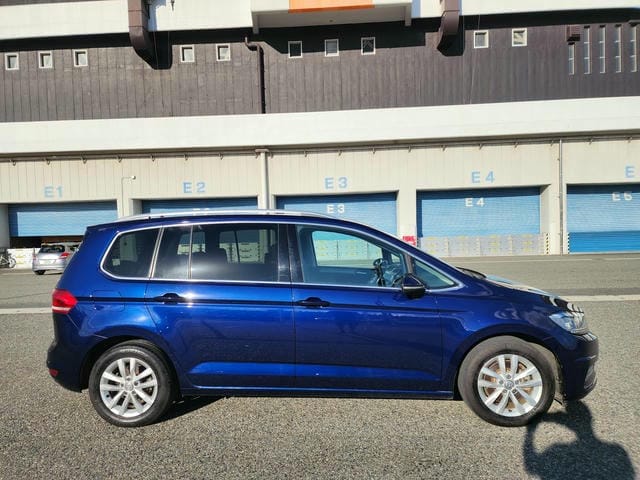 VOLKSWAGEN GOLF TOURAN TDI COMFORTLINE 2019/9 photo 2