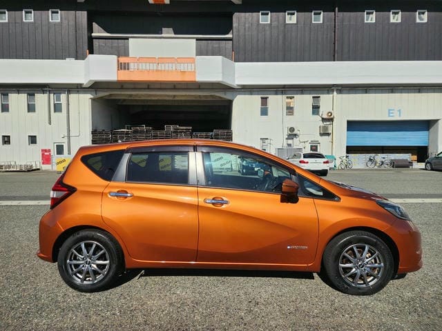 2019 Nissan Note, photo 2 of 5
