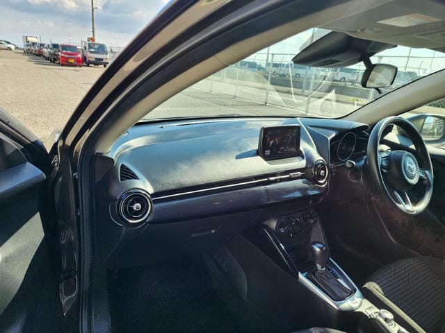 MAZDA DEMIO 15S 2019/2 photo 9